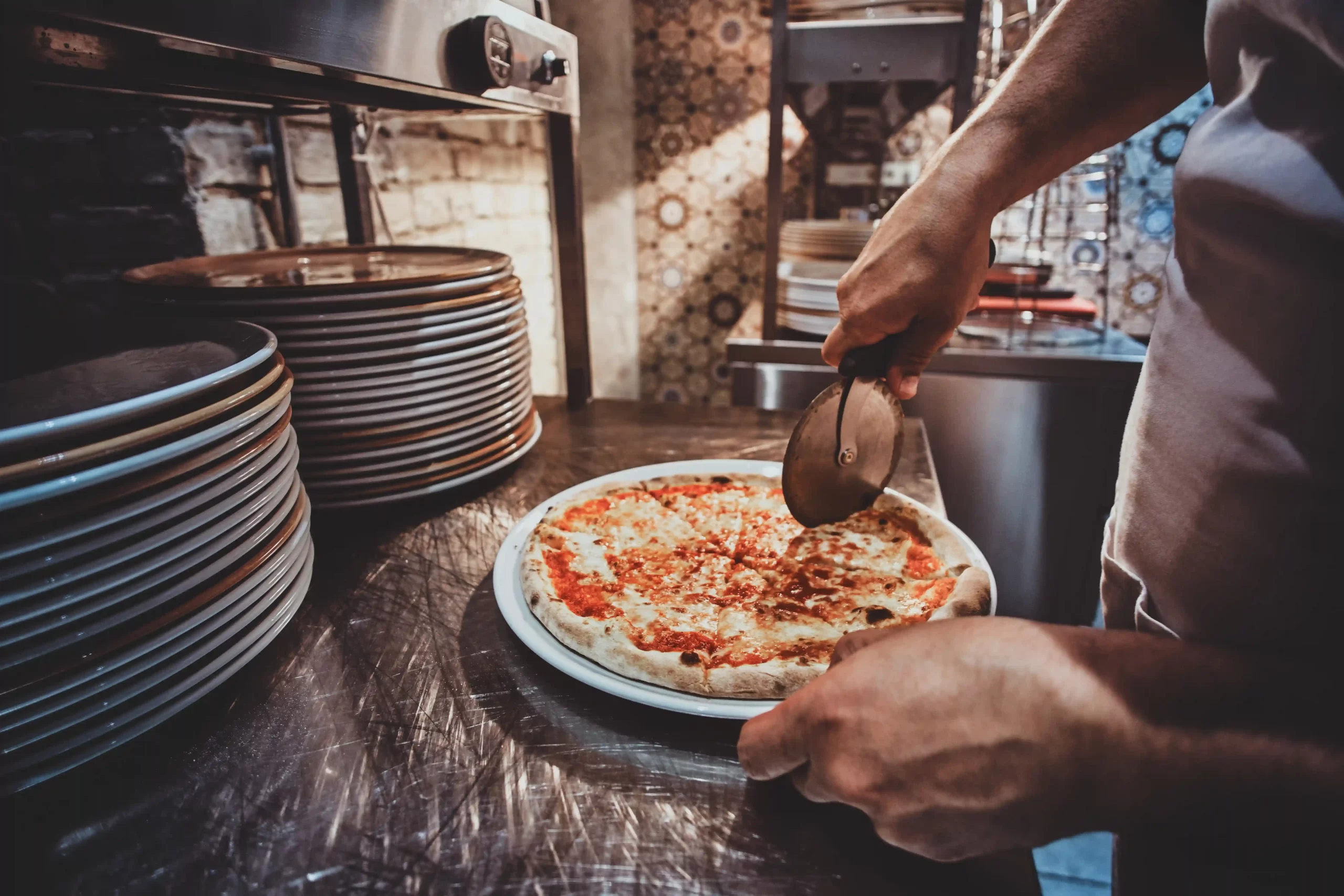 la-voluttuosa-pizzeria-napoletana-torino-pizzasenzaglutine
